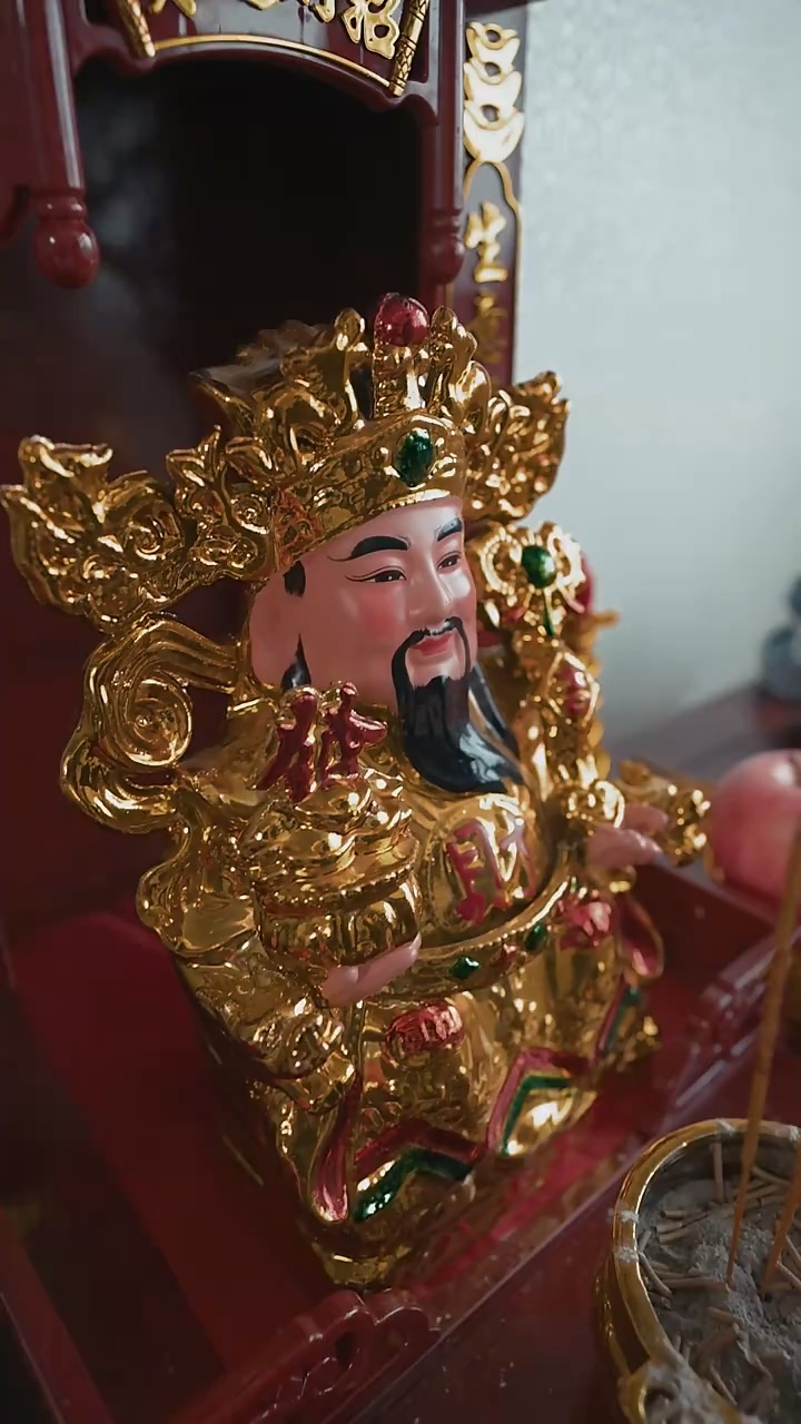 贬值让我成财神全集