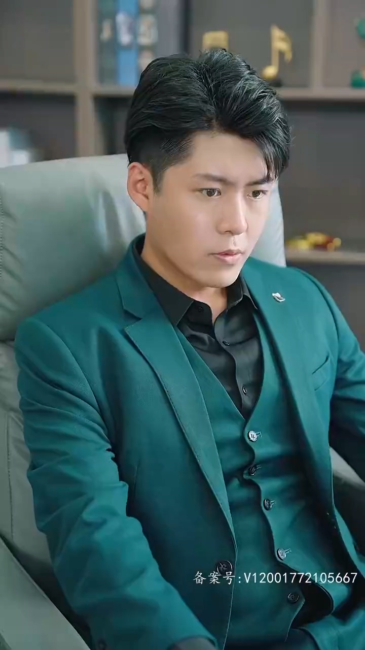 离婚后，白富美总裁后悔了全集