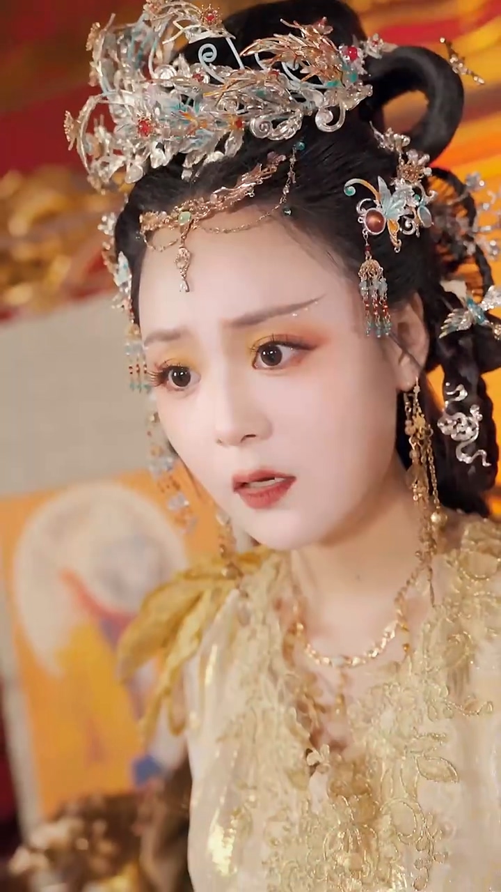当我穿越成女儿国先知全集