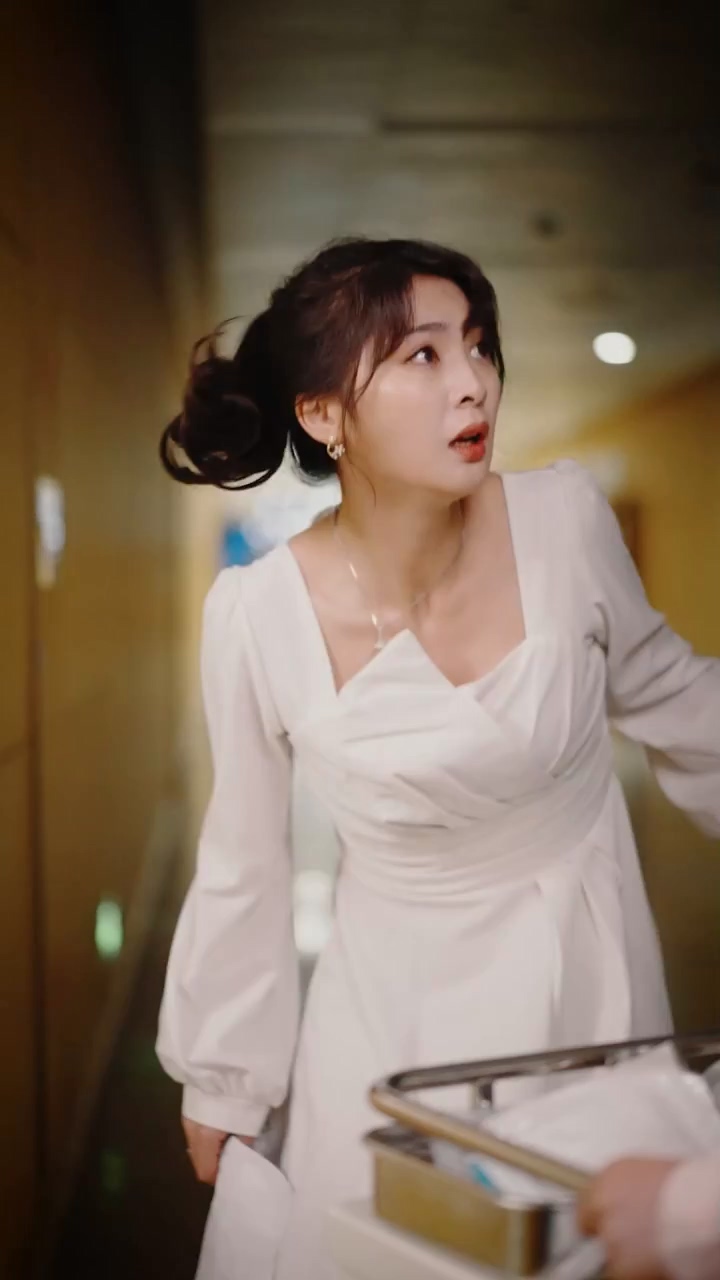 离婚后，顾少死皮赖脸缠着我全集