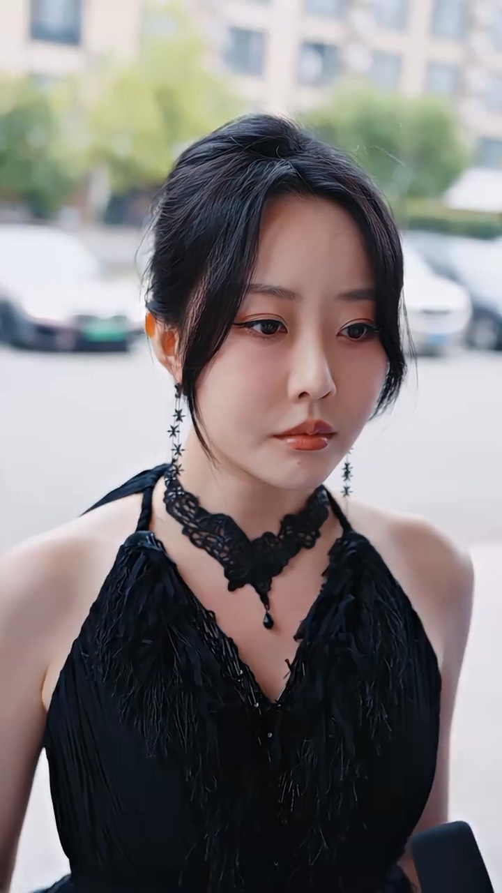 退婚后，女战神后悔哭了全集