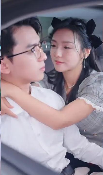 娇妻入怀，总裁大叔宠坏了全集